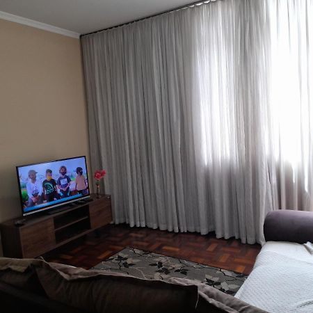 Apartamento Confortavel A 1 Quadra Do Parque Das Aguas Sao Lourenco  Exterior foto