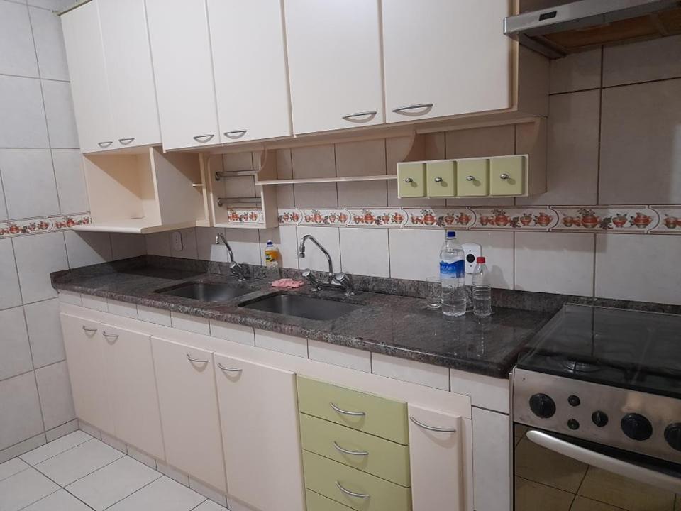 Apartamento Confortavel A 1 Quadra Do Parque Das Aguas Sao Lourenco  Exterior foto